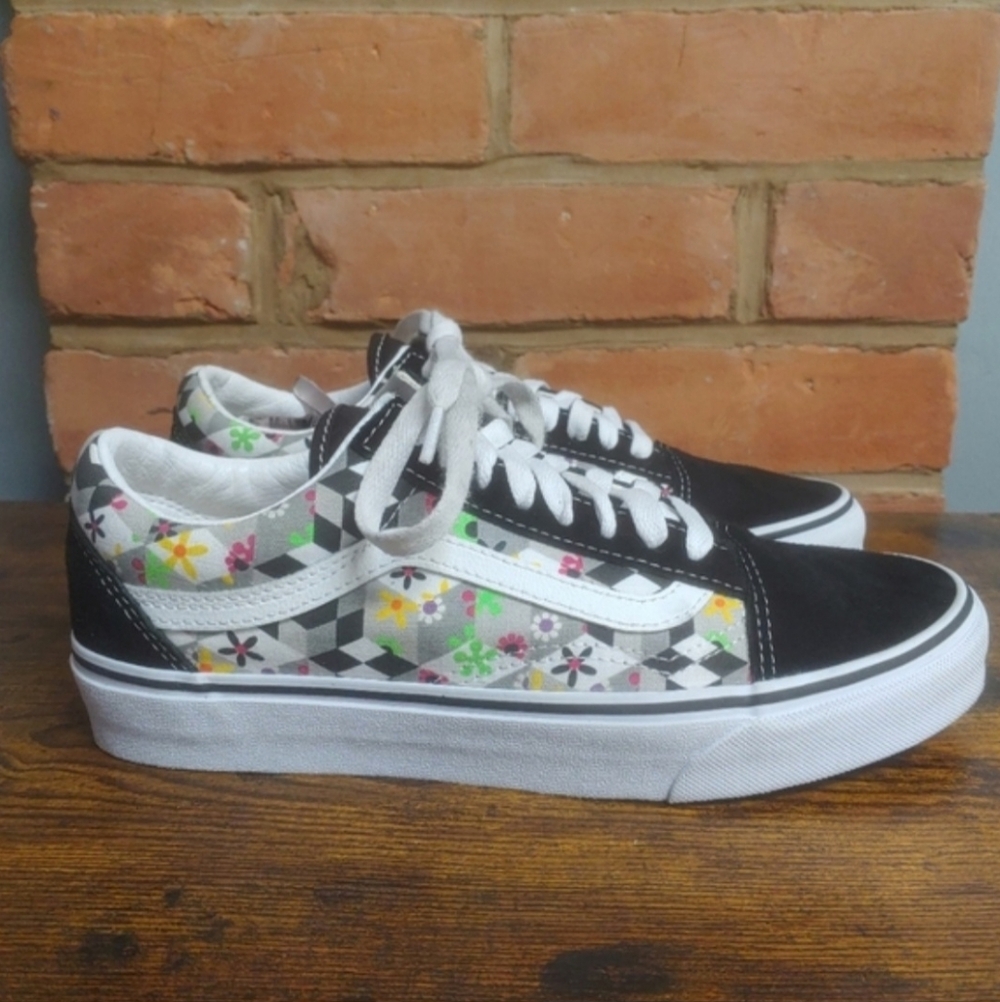 Vans Old Skool Flowered Checker Sneakers